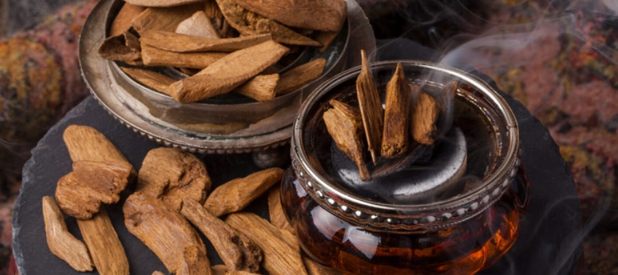 خرید عطر چوبی ادویهای